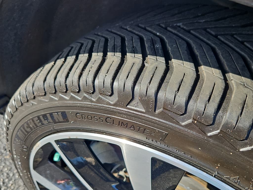 2021 Volvo XC90 view 31