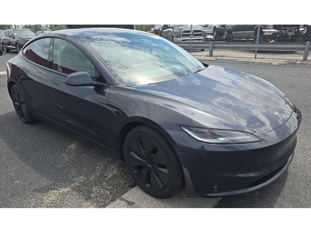 2024 Tesla Model 3 view 2