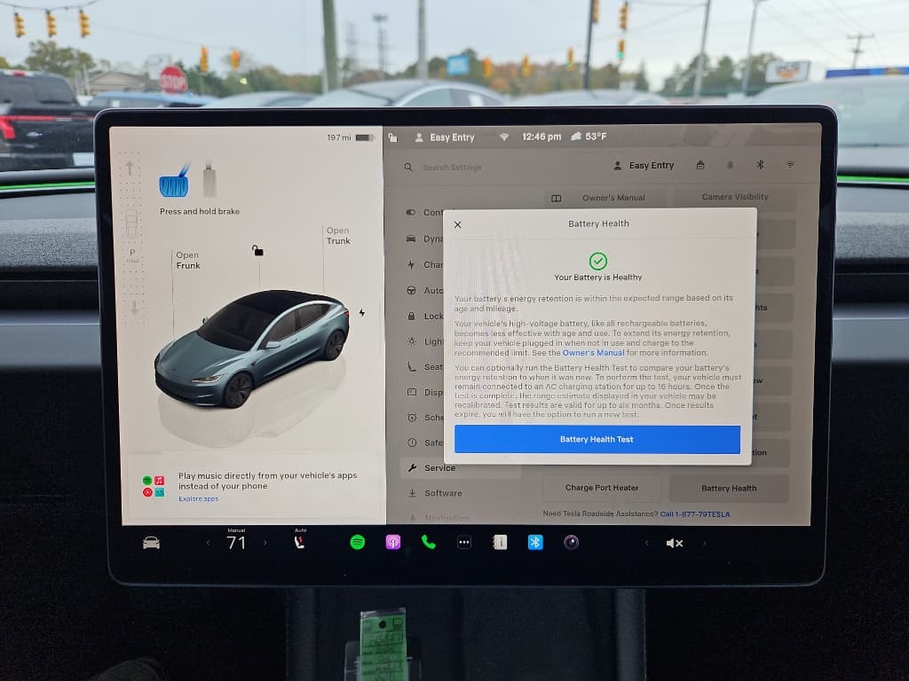 2024 Tesla Model 3 view 13