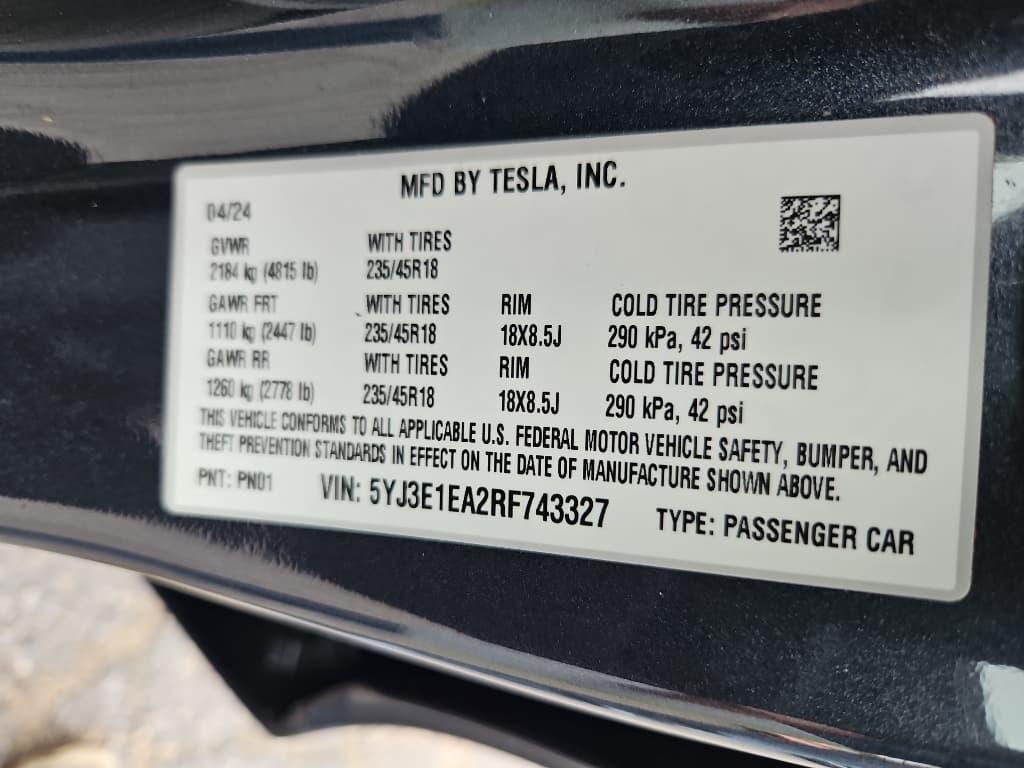 2024 Tesla Model 3 view 24