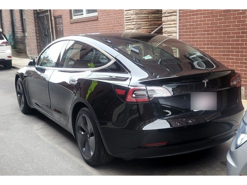 2020 Tesla Model 3 view 4
