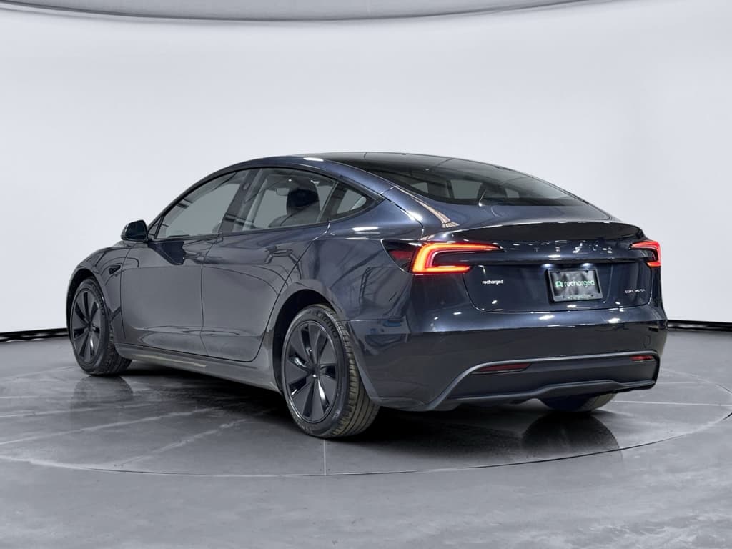 2024 Tesla Model 3 view 2