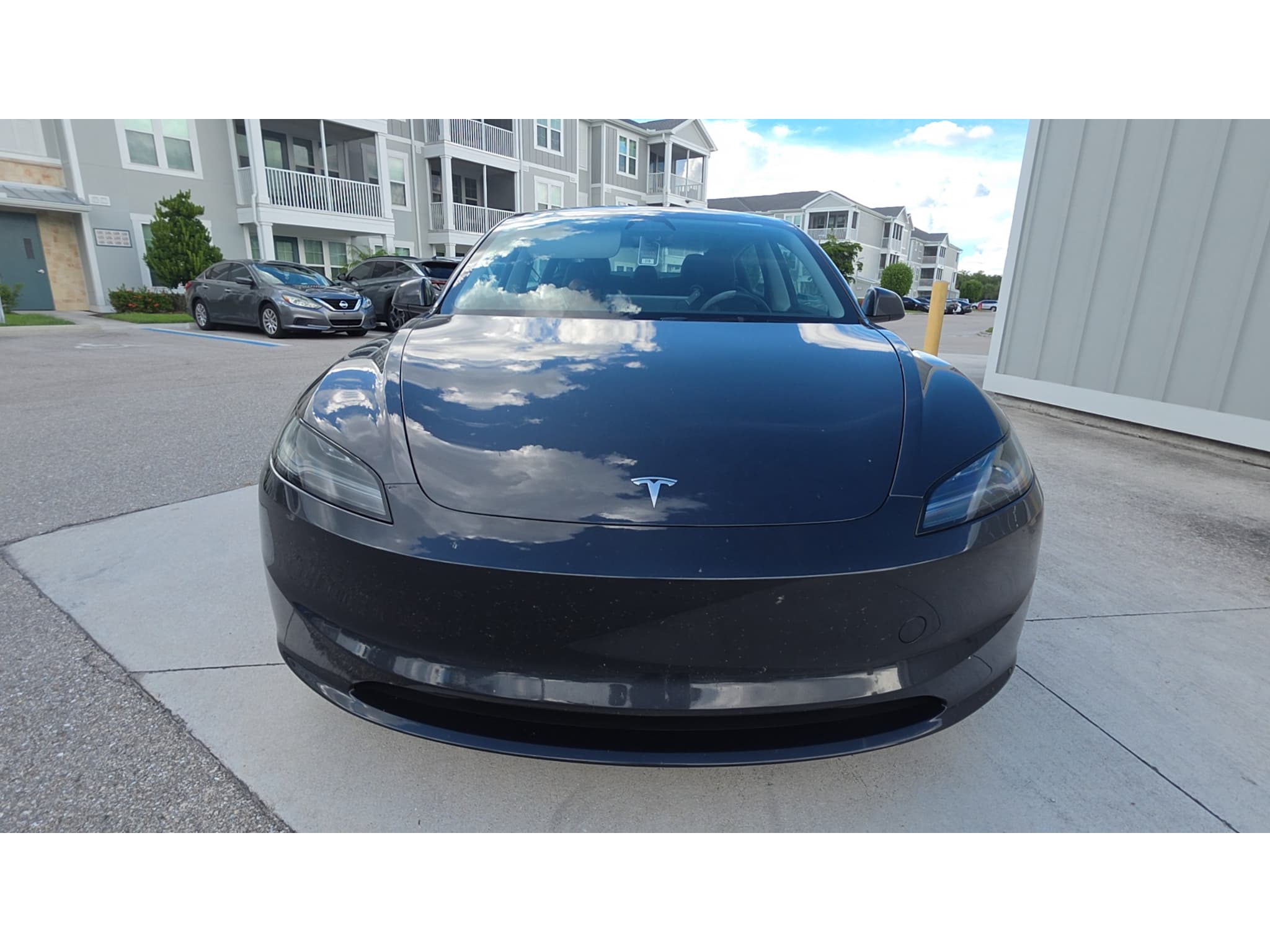 2024 Tesla Model 3 view 2