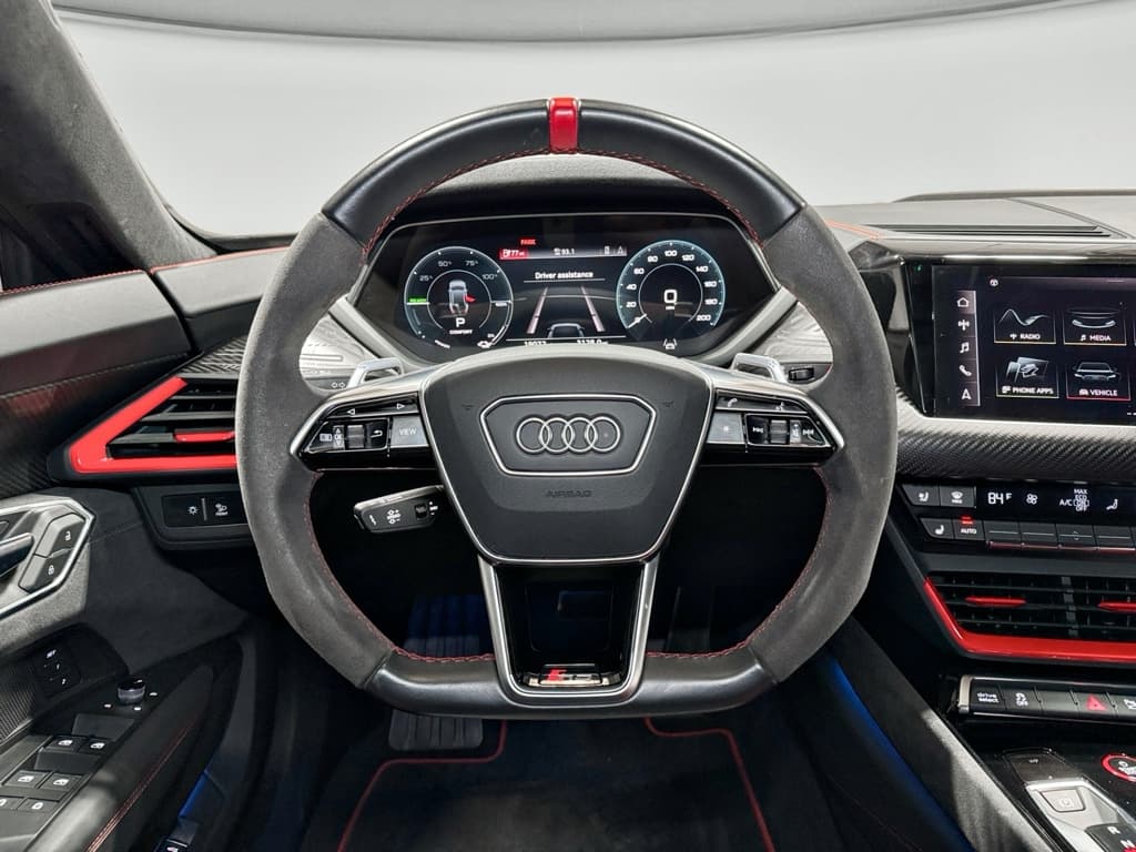 2023 Audi RS e-tron GT view 9