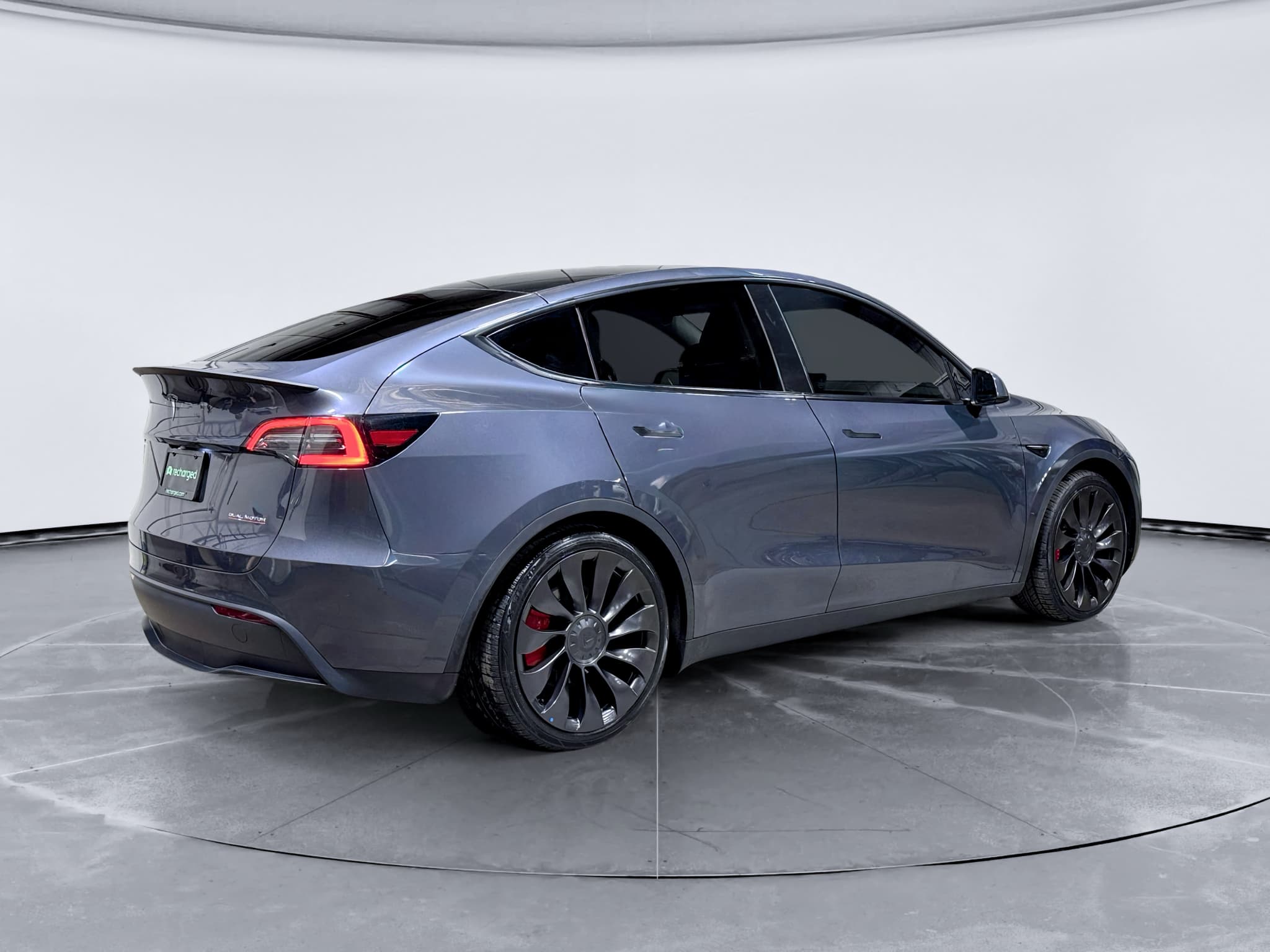 2023 Tesla Model Y view 3