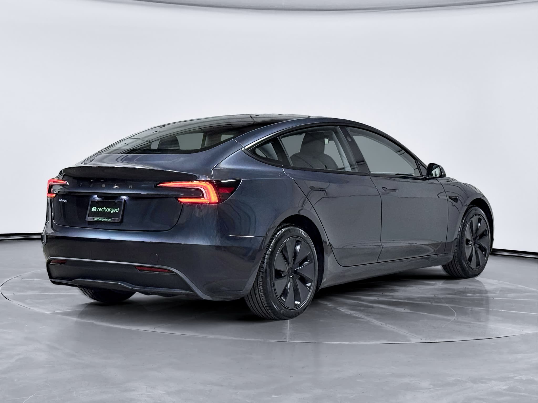 2025 Tesla Model 3 view 3