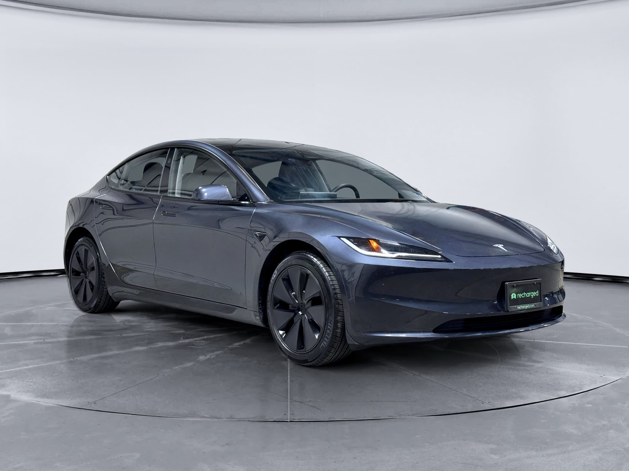 2025 Tesla Model 3 view 4