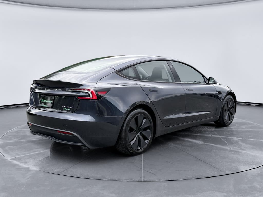 2025 Tesla Model 3 view 3