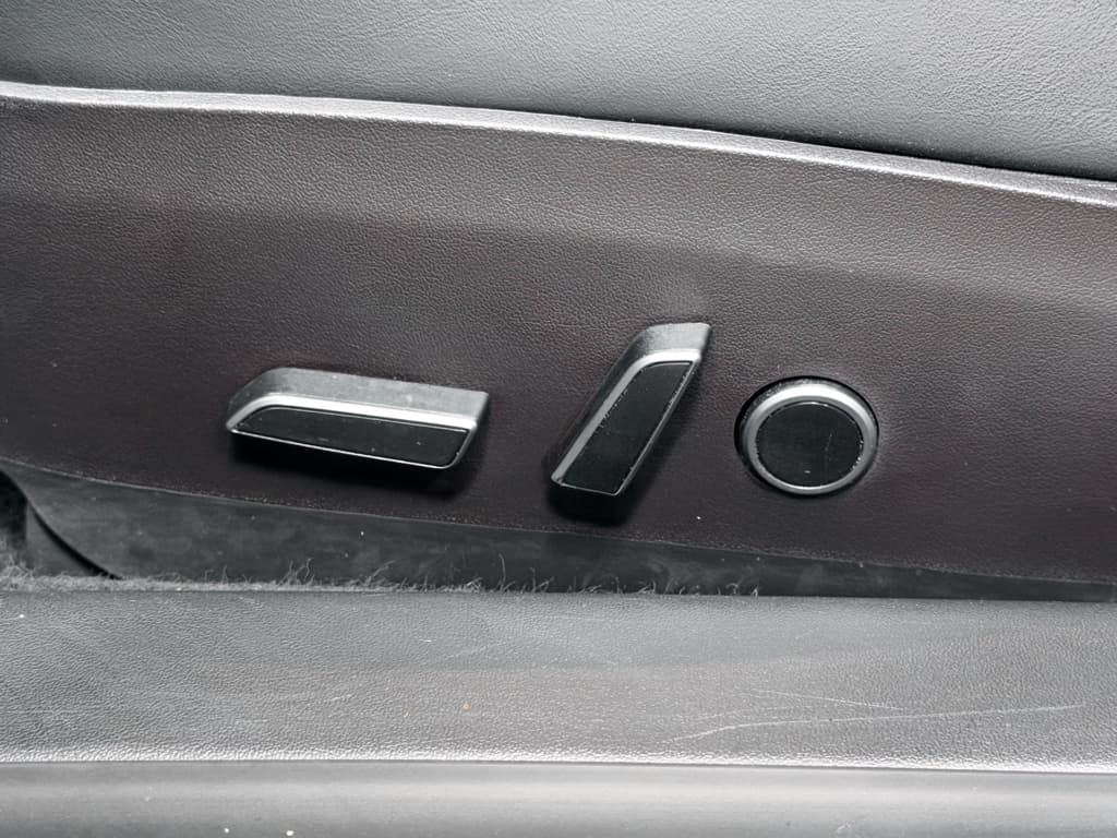 2021 Tesla Model 3 view 7