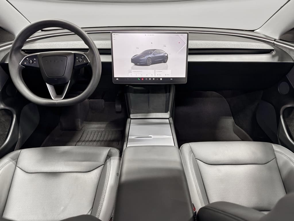 2025 Tesla Model 3 view 15