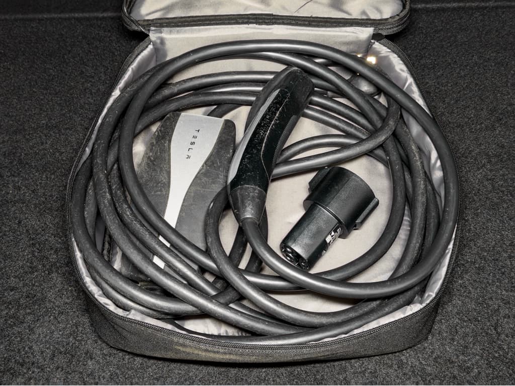 2021 Tesla Model 3 view 6