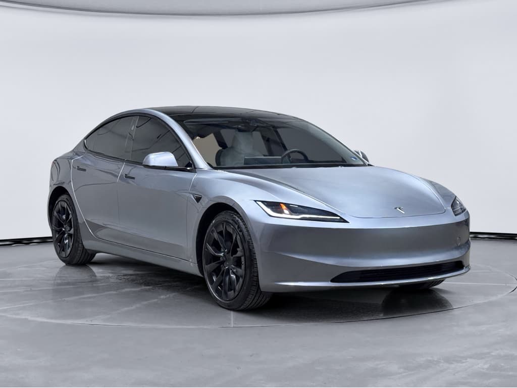 2025 Tesla Model 3 view 4