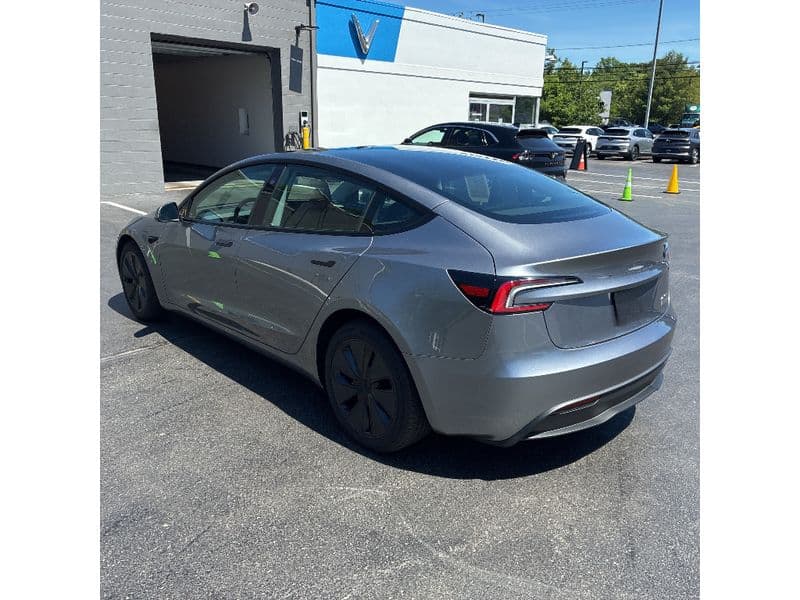 2025 Tesla Model 3 view 4