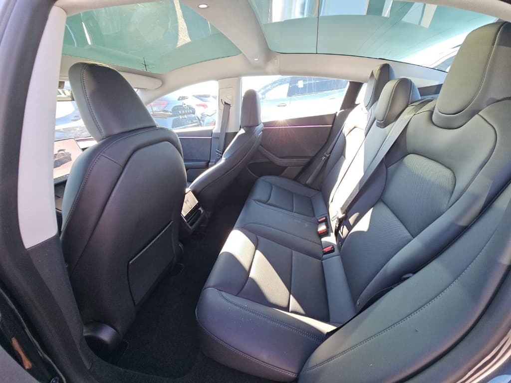 2025 Tesla Model 3 view 6