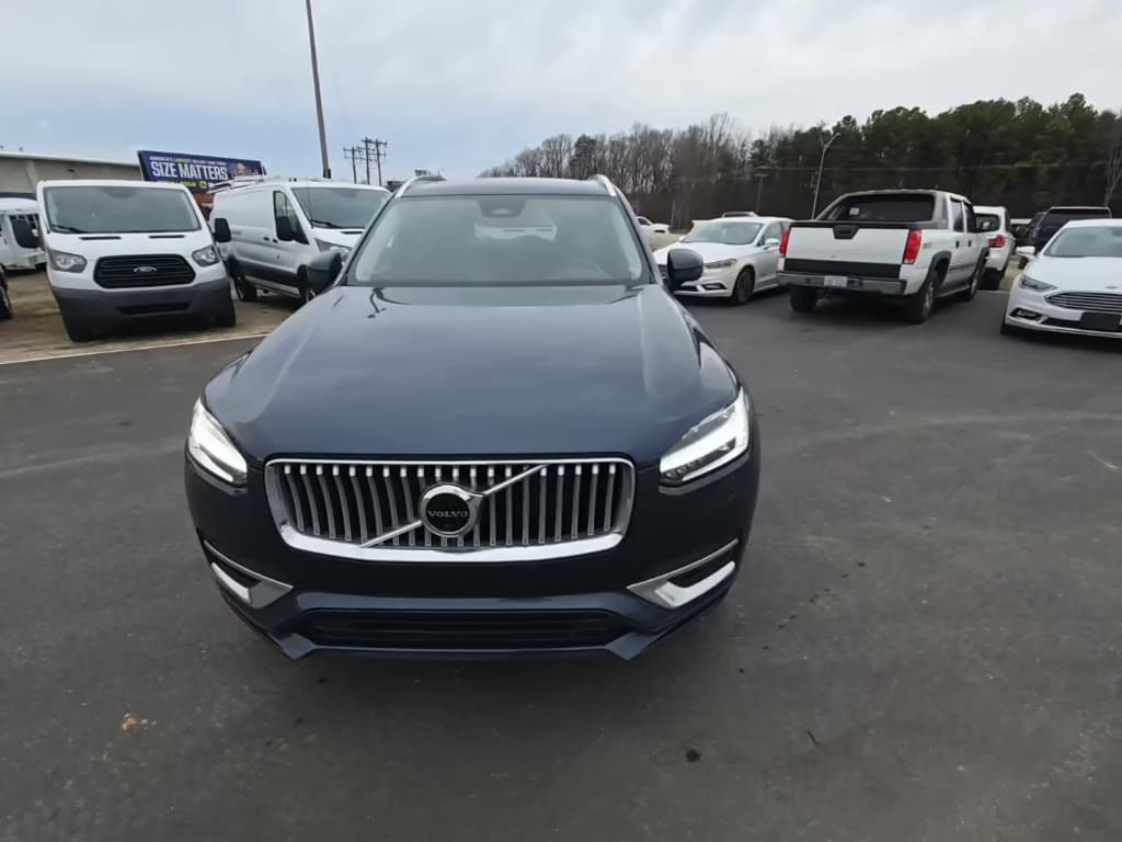 2023 Volvo XC90