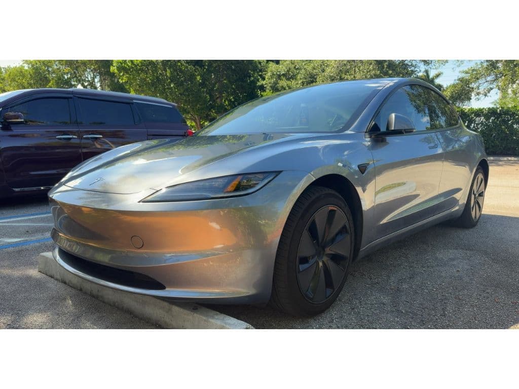 2025 Tesla Model 3