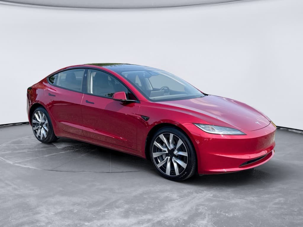 2025 Tesla Model 3 view 4