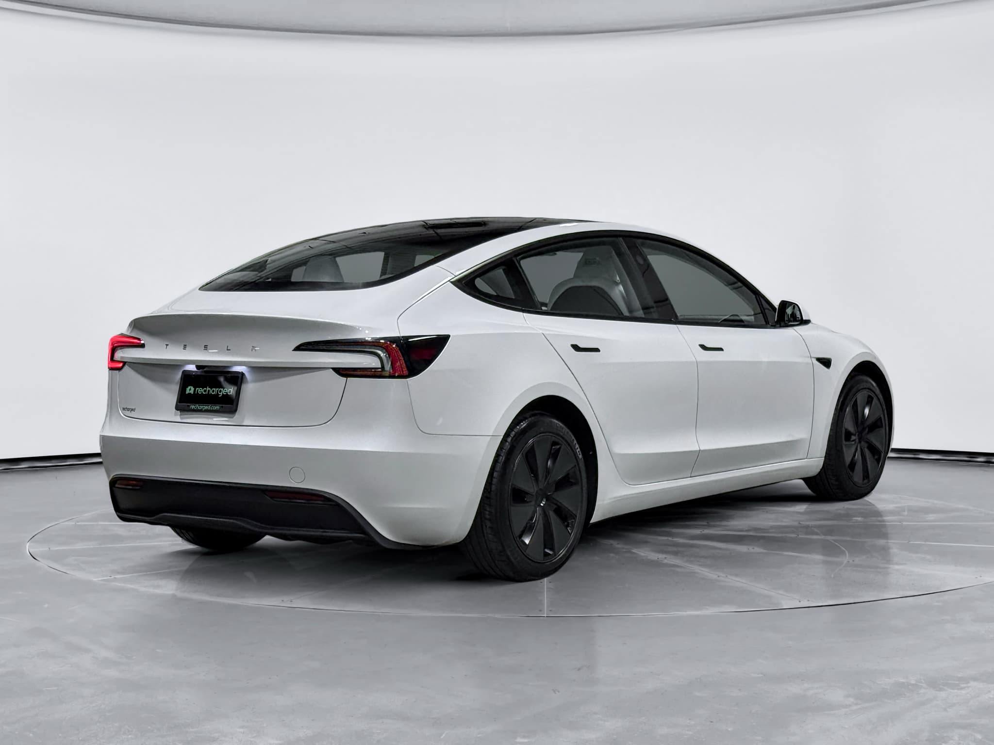 2025 Tesla Model 3 view 3