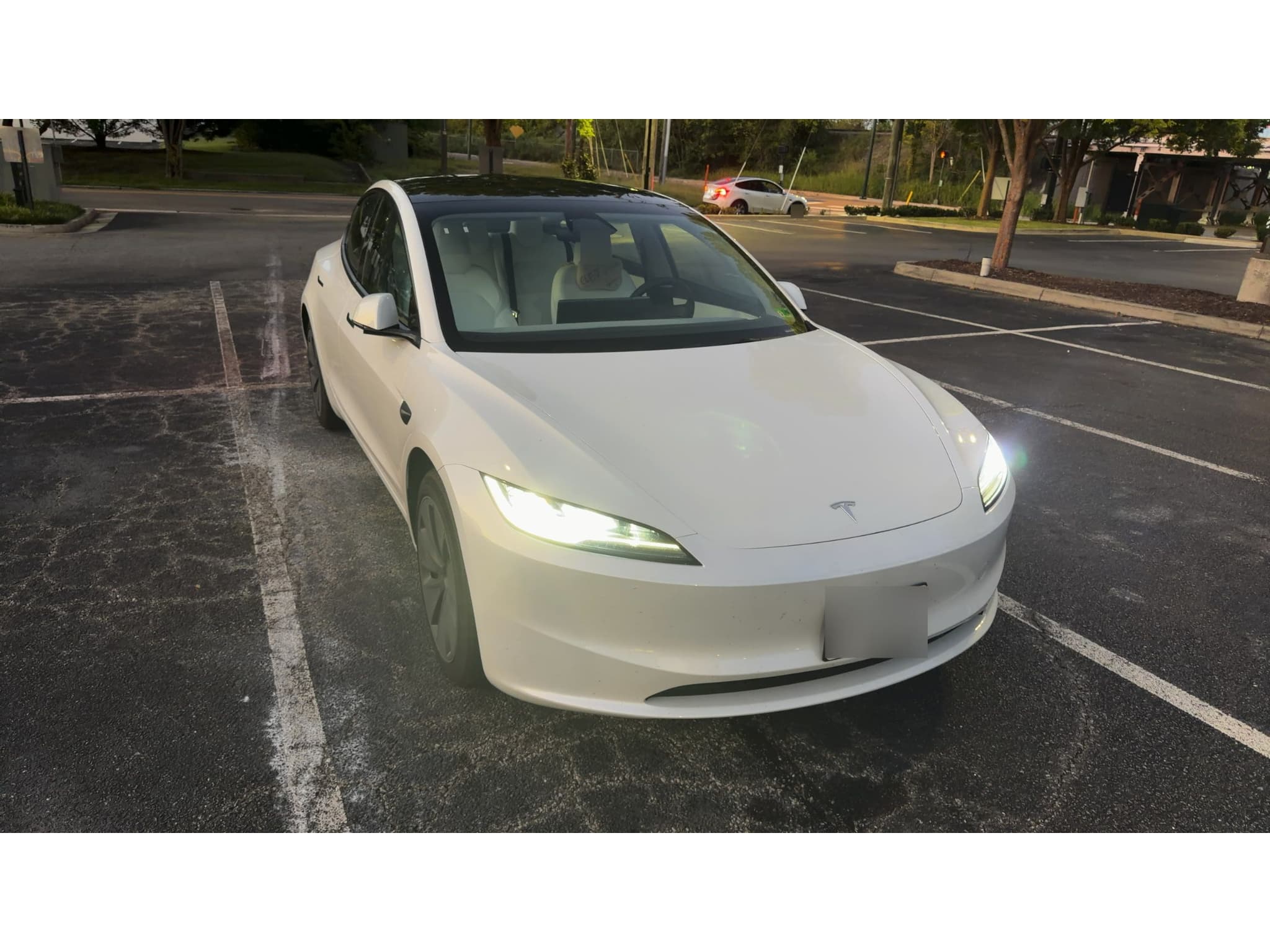 2025 Tesla Model 3 view 3