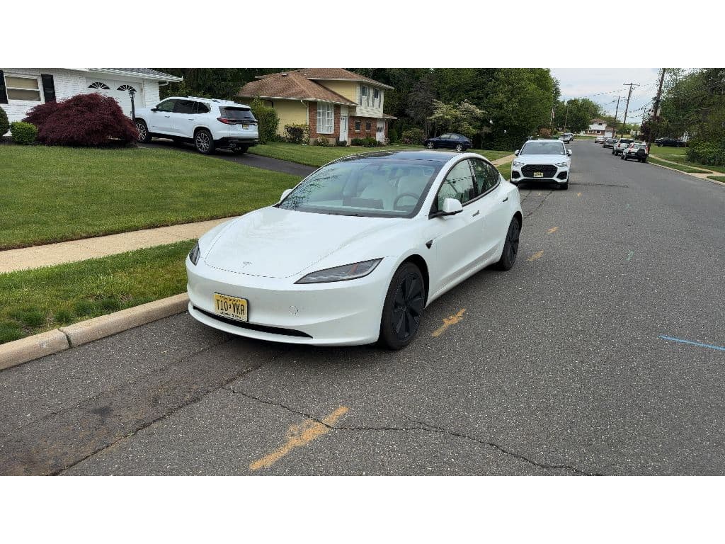 2025 Tesla Model 3