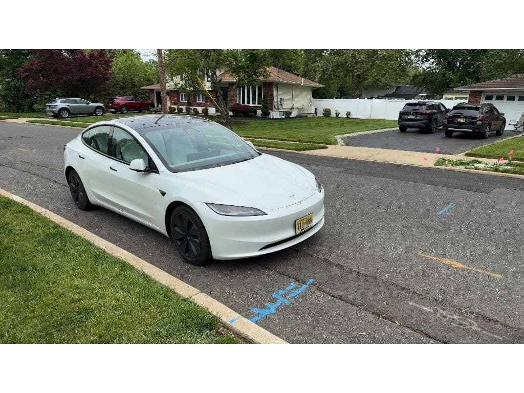 2025 Tesla Model 3 view 2