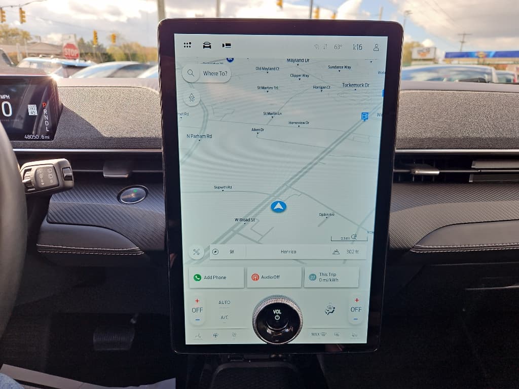 2021 Ford Mustang Mach-E view 10