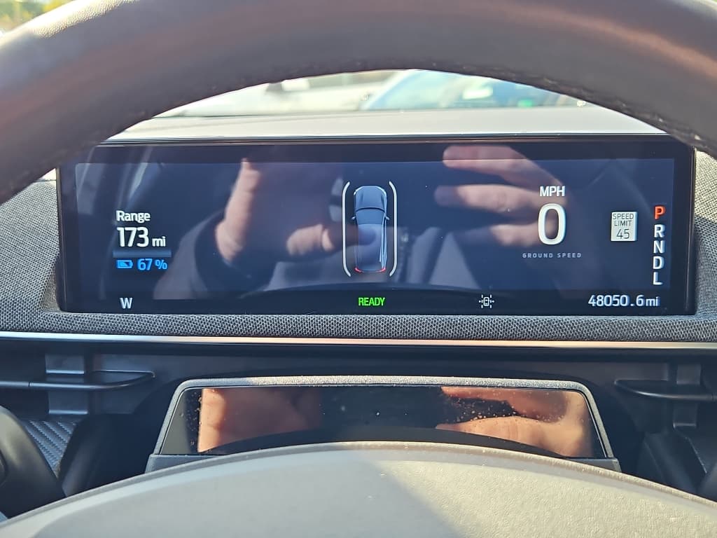 2021 Ford Mustang Mach-E view 9