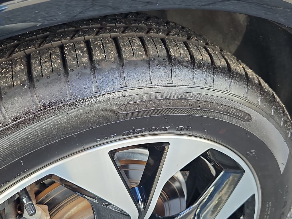 2021 Ford Mustang Mach-E view 32