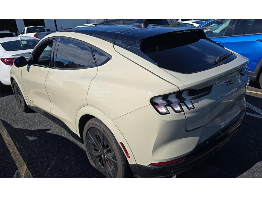 2025 Ford Mustang Mach-E view 4