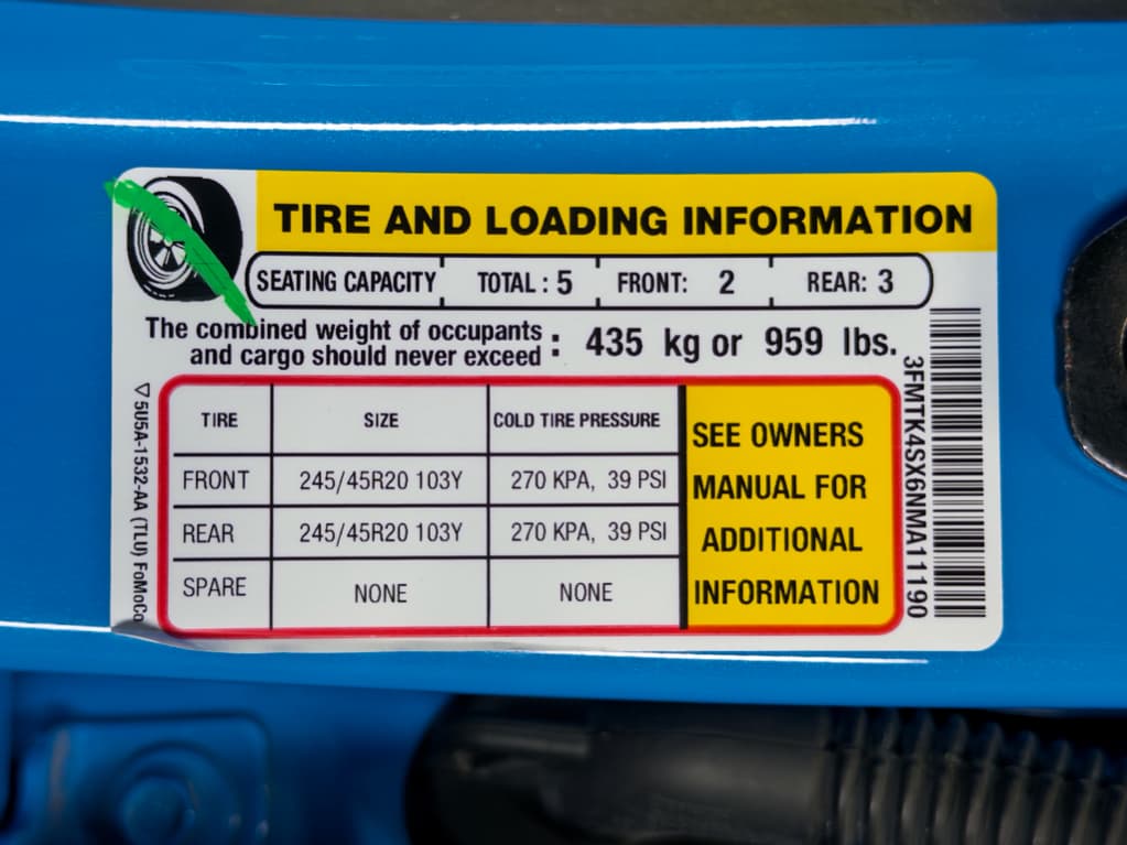 2022 Ford Mustang Mach-E view 30