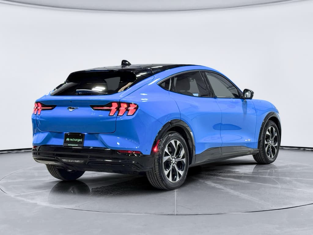 2023 Ford Mustang Mach-E view 3