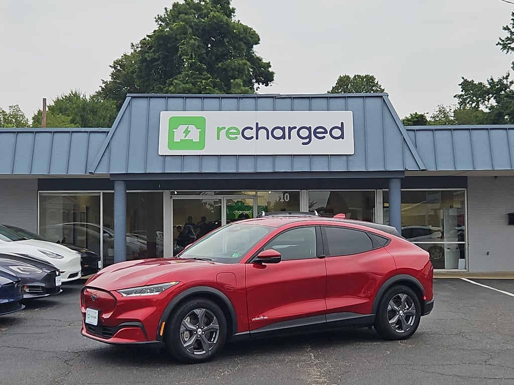 2022 Ford Mustang Mach-E