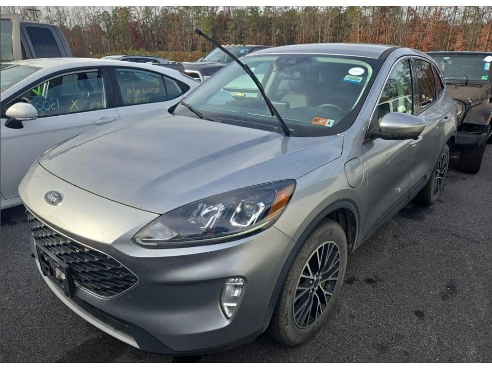 2022 Ford Escape Hybrid view 1