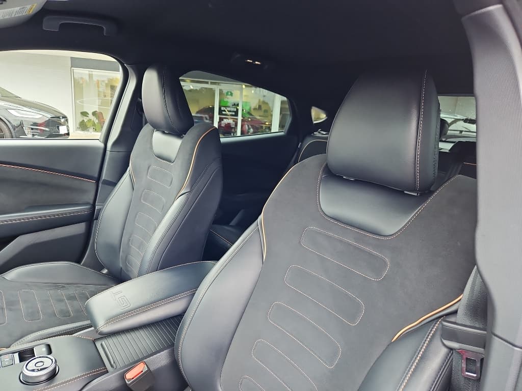 2022 Ford Mustang Mach-E view 22