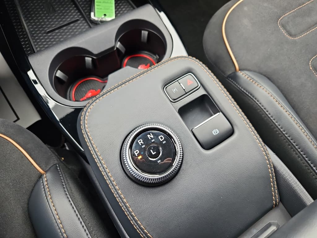 2022 Ford Mustang Mach-E view 18