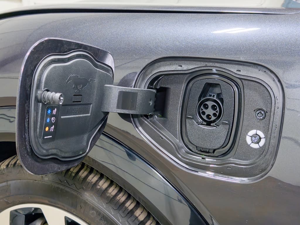 2022 Ford Mustang Mach-E view 5