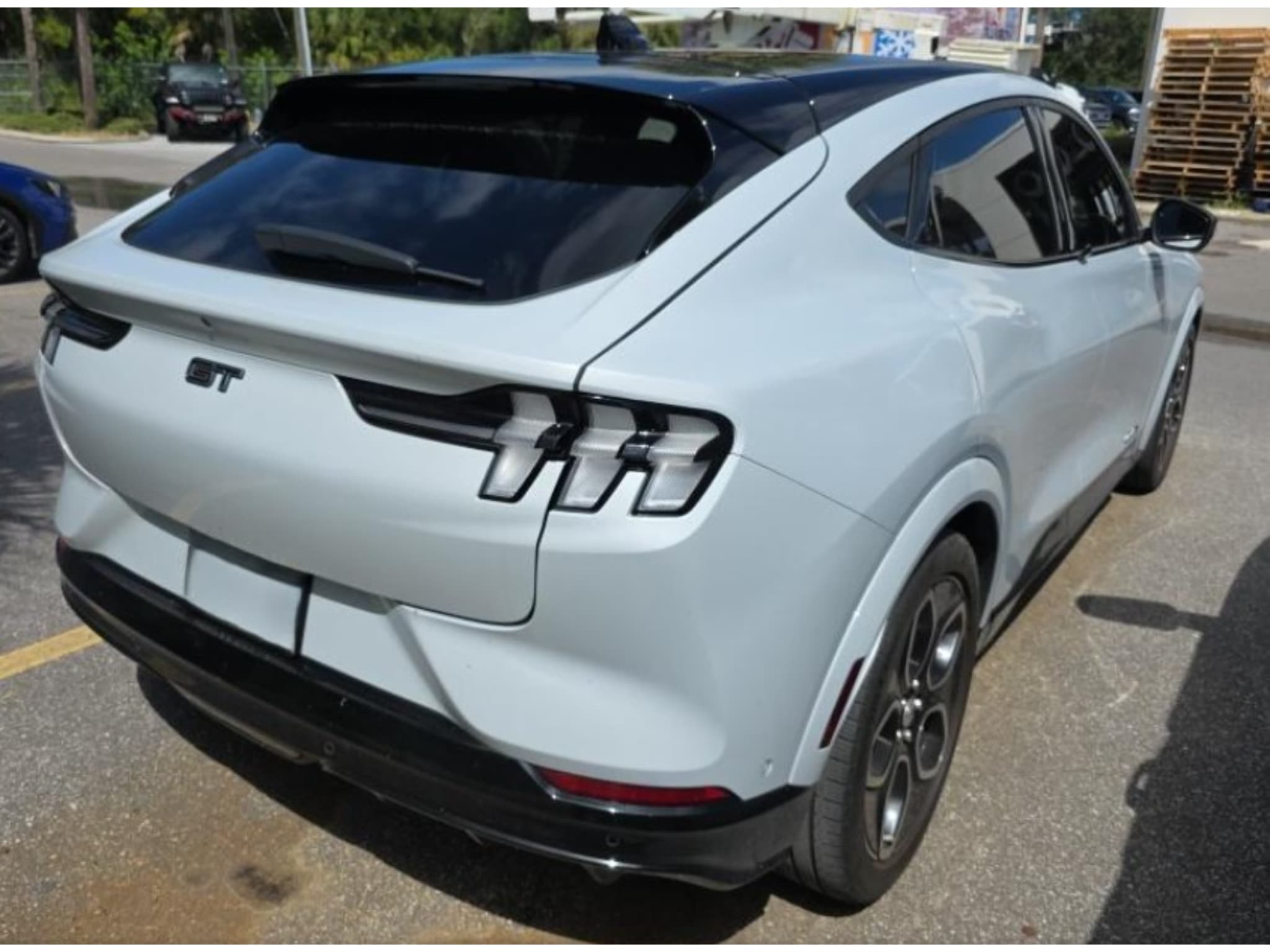 2023 Ford Mustang Mach-E view 3