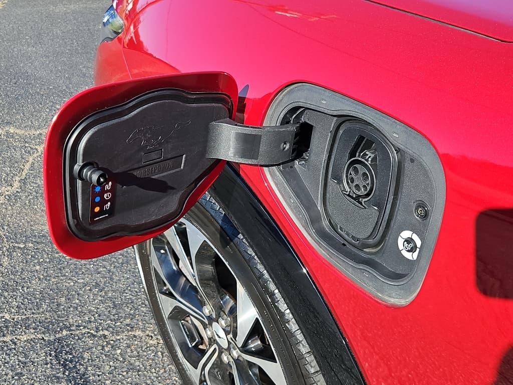2023 Ford Mustang Mach-E view 5