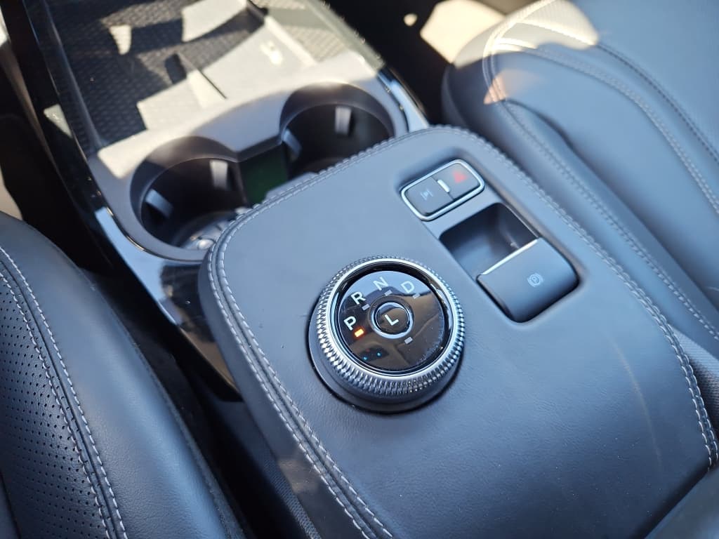 2023 Ford Mustang Mach-E view 19