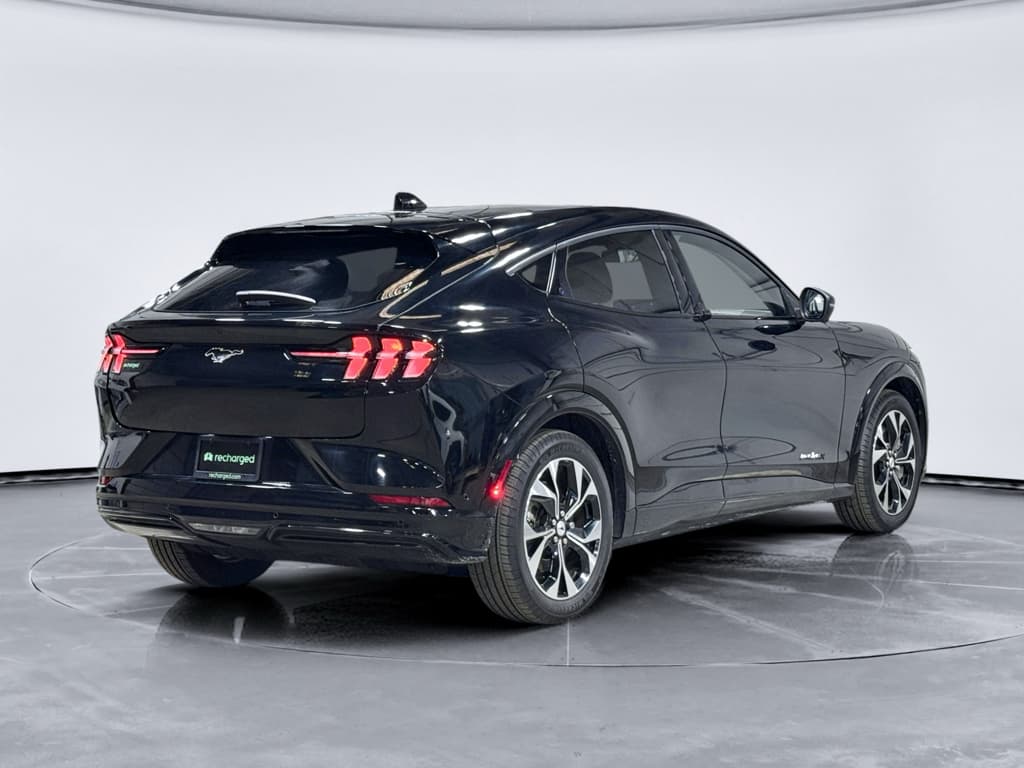 2023 Ford Mustang Mach-E view 3