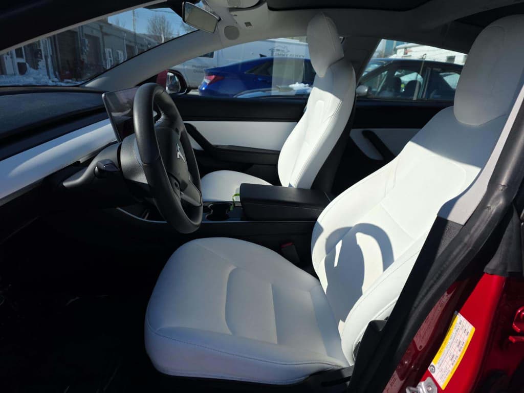 2020 Tesla Model 3 view 5