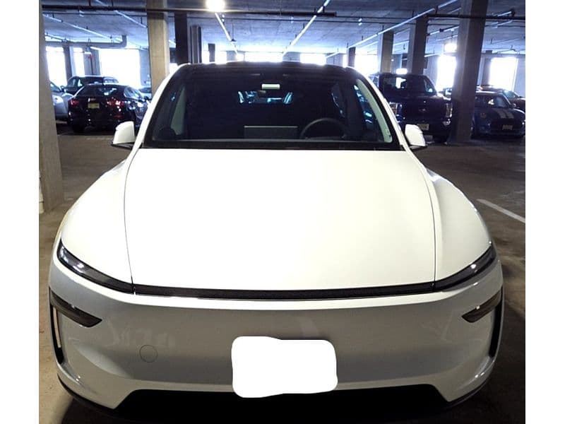 2026 Tesla Model Y view 3