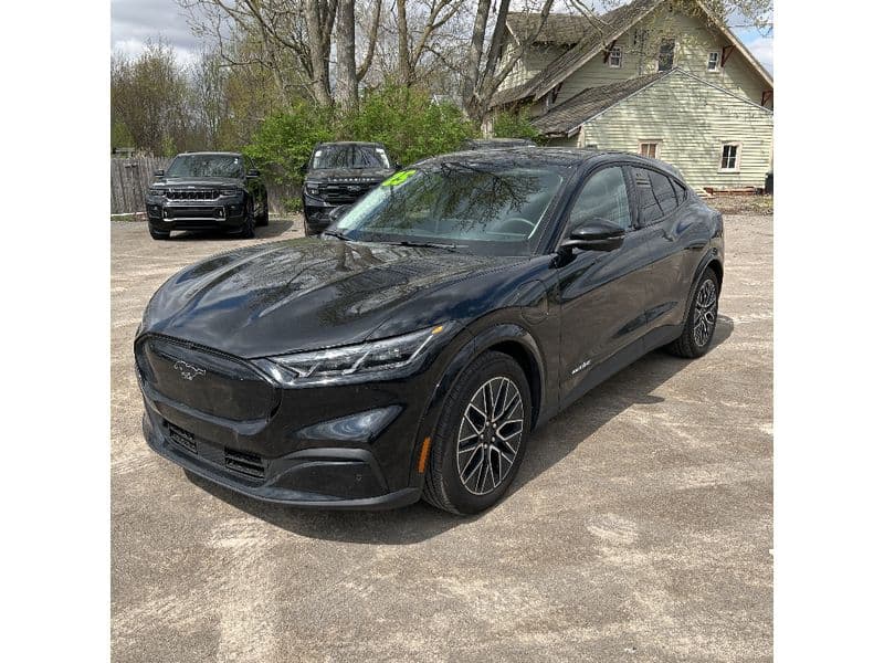 2025 Ford Mustang Mach-E