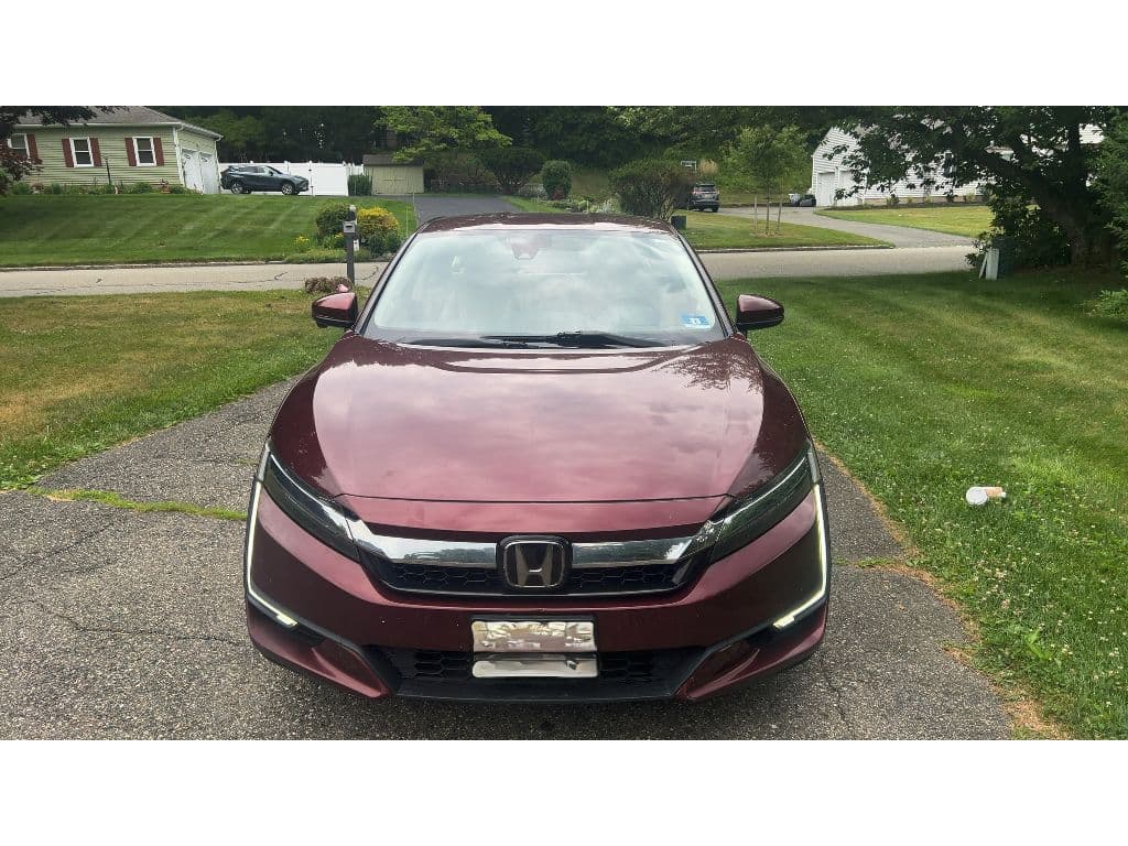 2018 Honda Clarity view 3