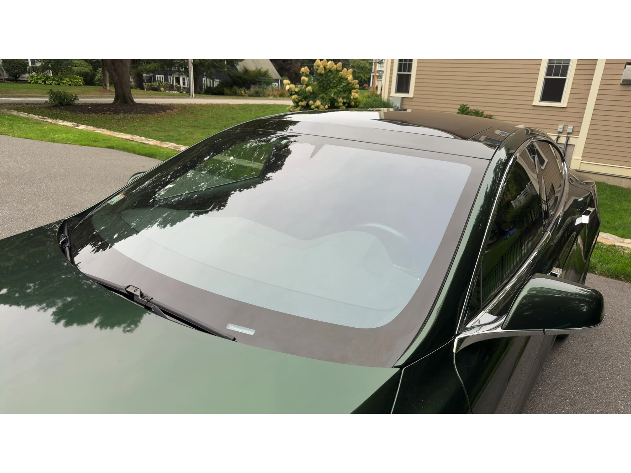 2017 Tesla Model S view 6