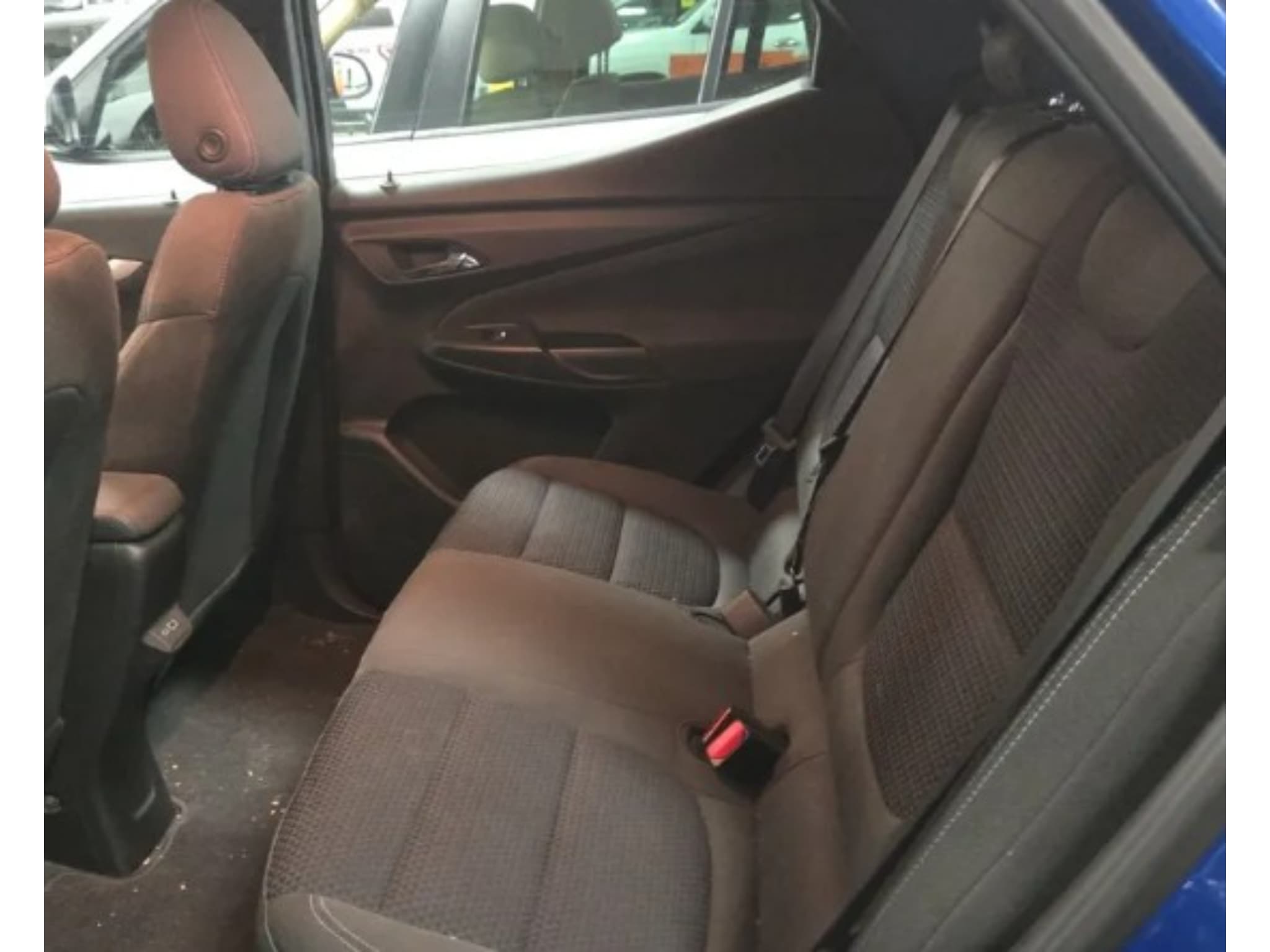 2023 Chevrolet Bolt EUV view 6
