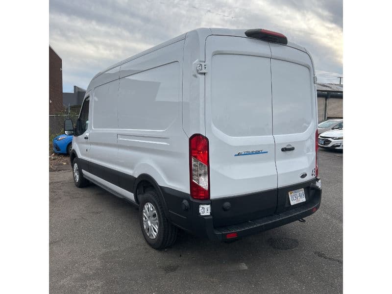 2024 Ford E-Transit view 2