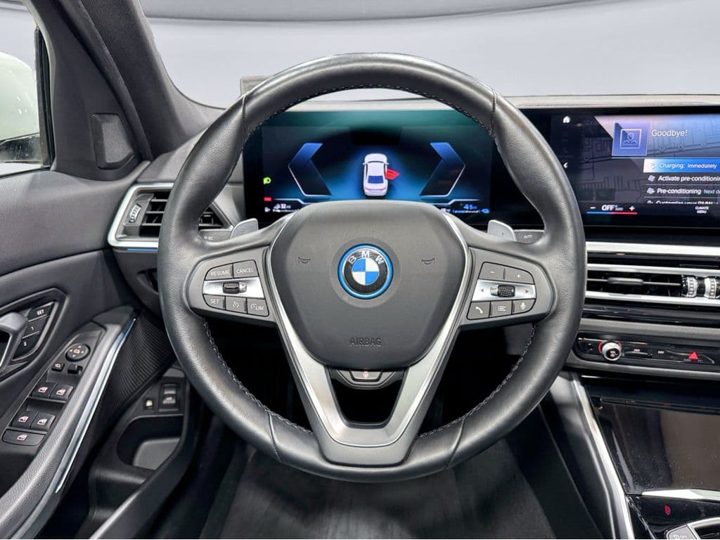 2023 BMW 3 series view 9