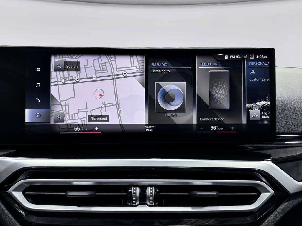 2023 BMW 3 series view 11