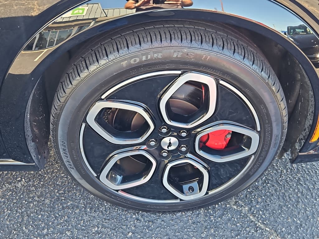 2021 Ford Mustang Mach-E view 33